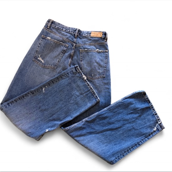 Zara Curved Leg High Rise Jeans - Picture 3 of 6